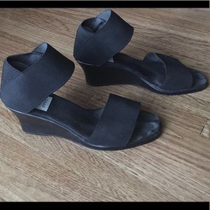 San Miguel wedge sandals
